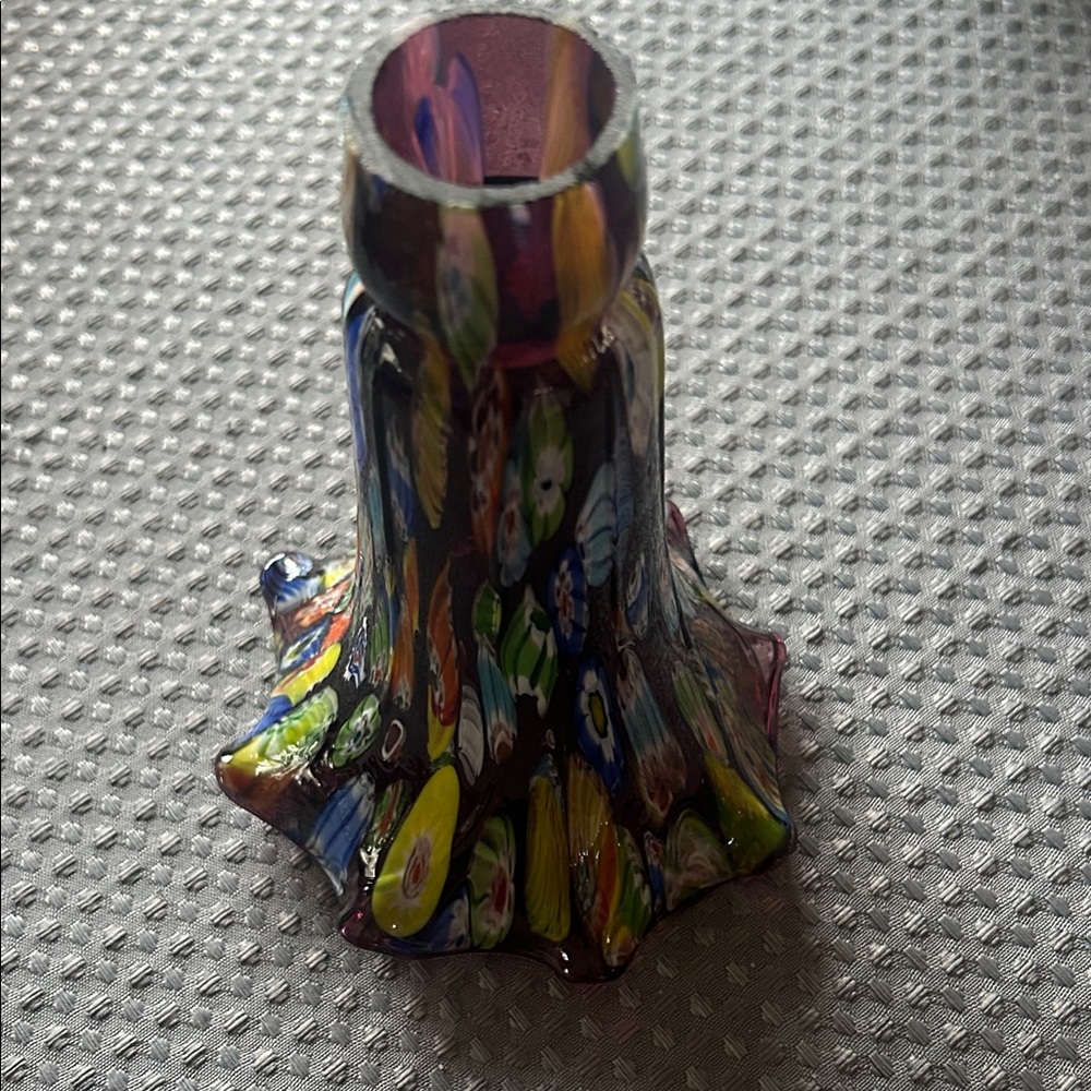 Murano Glass Millefiori 6 inch tall art trumpet ruffled rim for a 1.5" fitter. - Picture 4 of 5